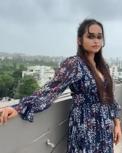 Warud Escorts