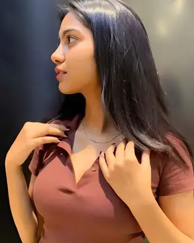 Escorts In Warud